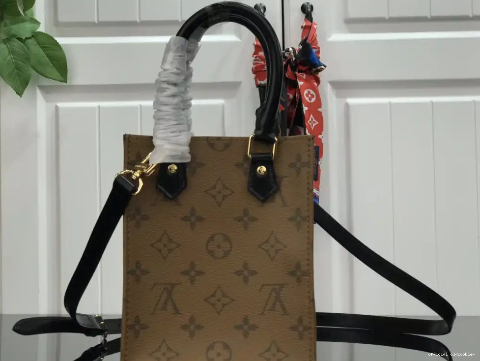 Official oldcobbler PETIT LOUIS SAC PLAT VUITTON 0523